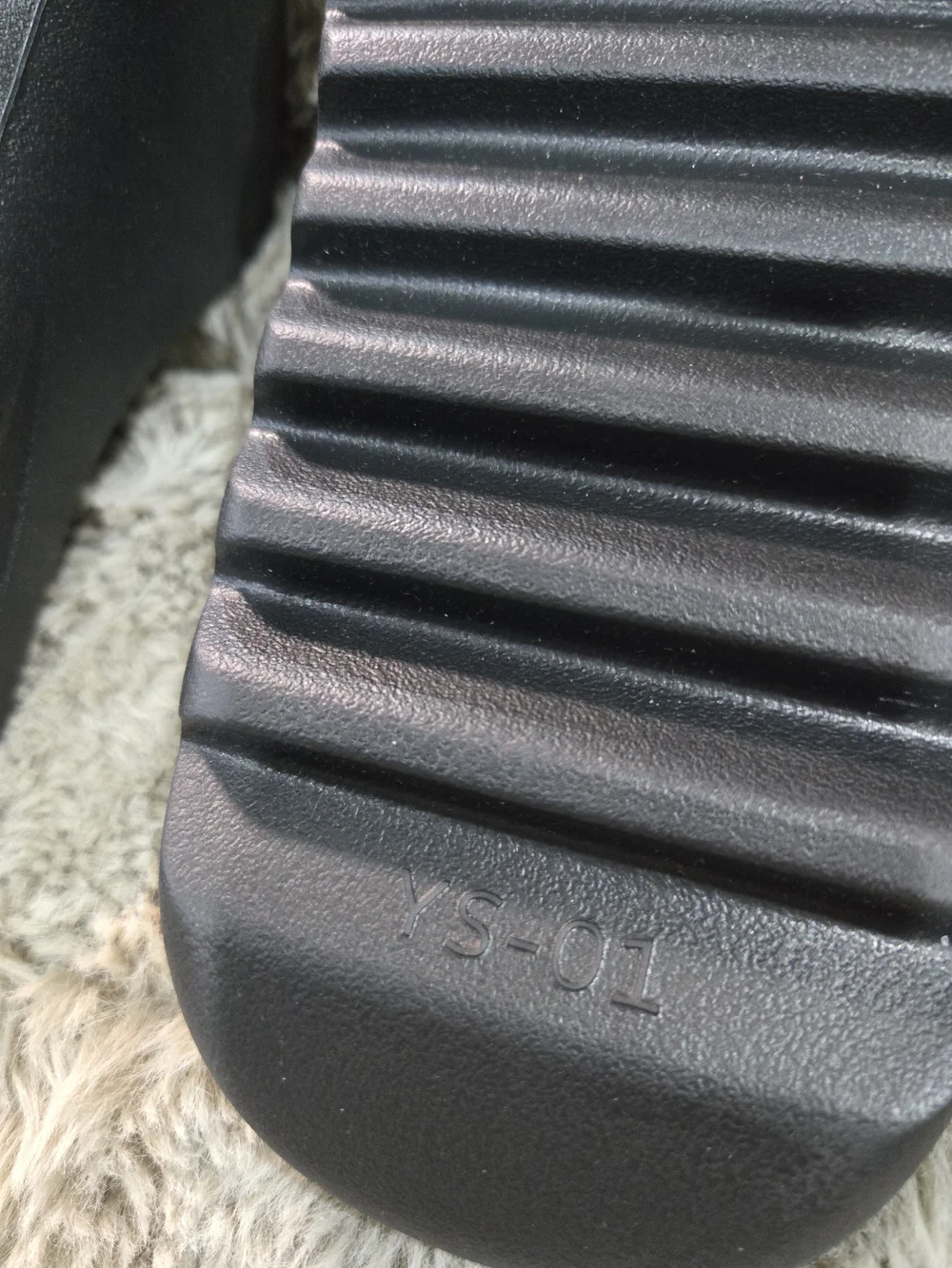 Men's Black Foam Slide Sandals - Size 12 - Onyx Style - Picture 3 of 4